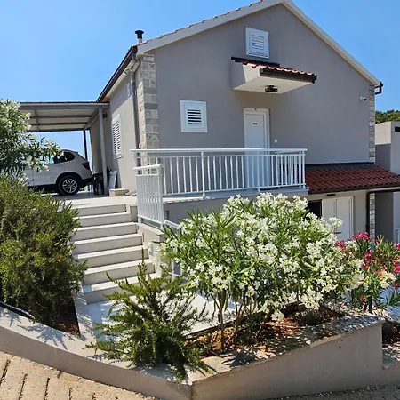 아파트 Bell'aria Korcula 벨라루카